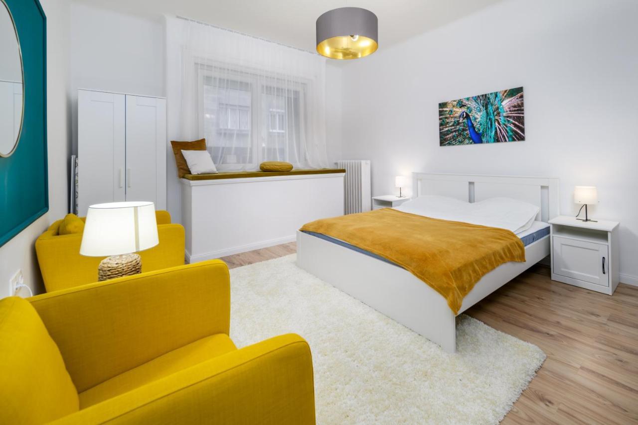 Stylish Spot By The River Danube Будапеща Екстериор снимка